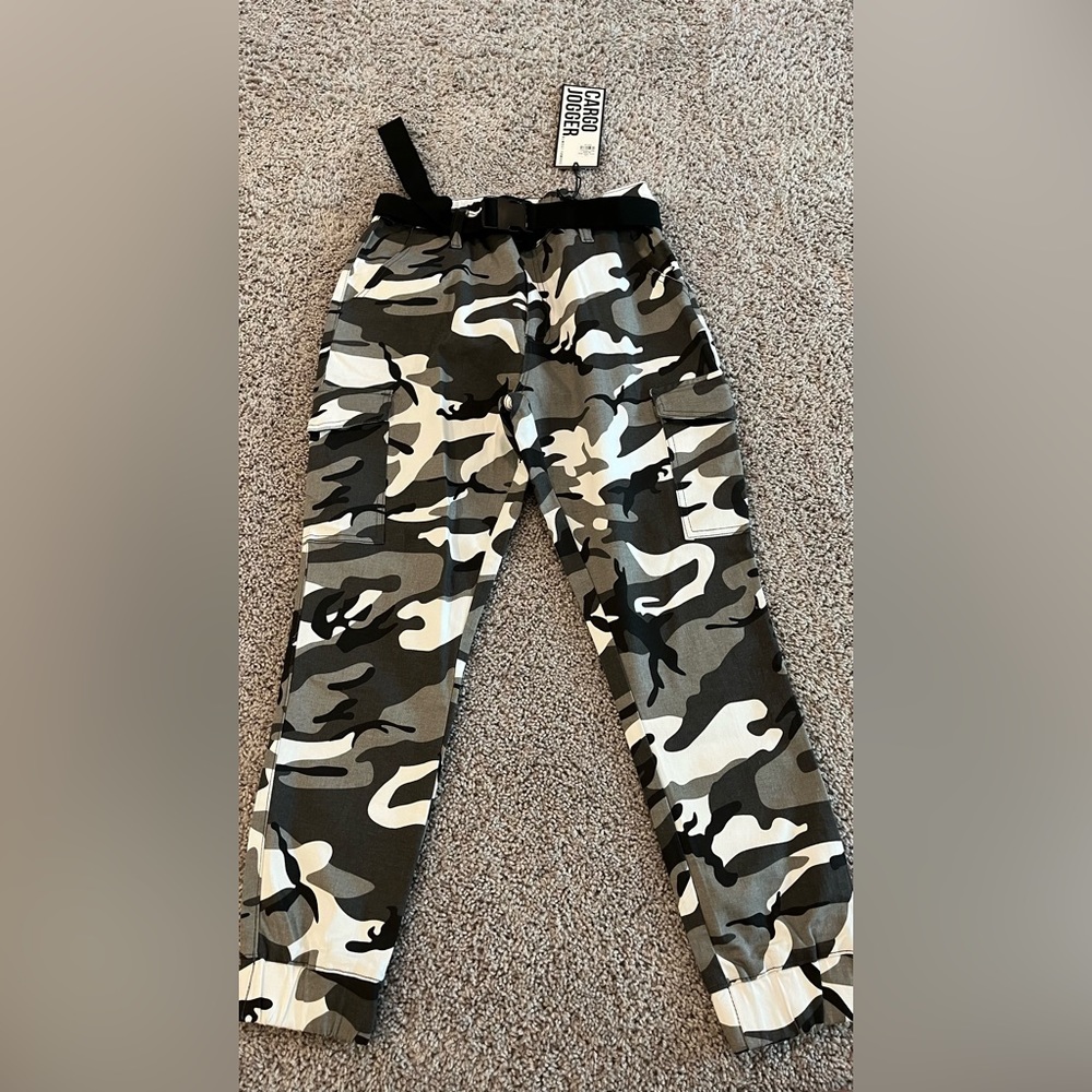 Camo Print cargo joggers